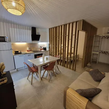 Frejusqua La Appartement *